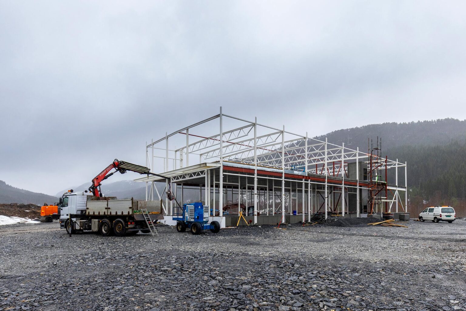 Angvik Grytnes Entreprenør bygger terminalbygg i Årødalen, Molde for VEØY AS.
